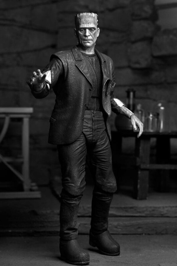 x neca04883 01 g