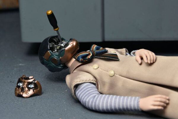 x neca19353 01 f