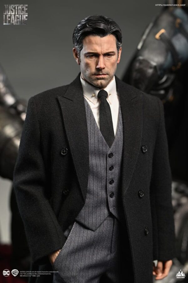 x qs justiceleaguebrucewayne i