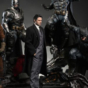 x qs justiceleaguebrucewayne t
