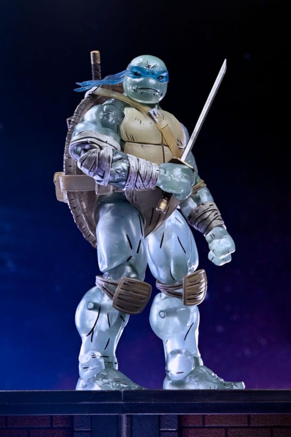 x neca54523 01 l