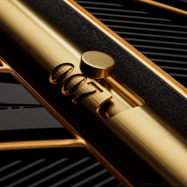 x t11 007 box gold k