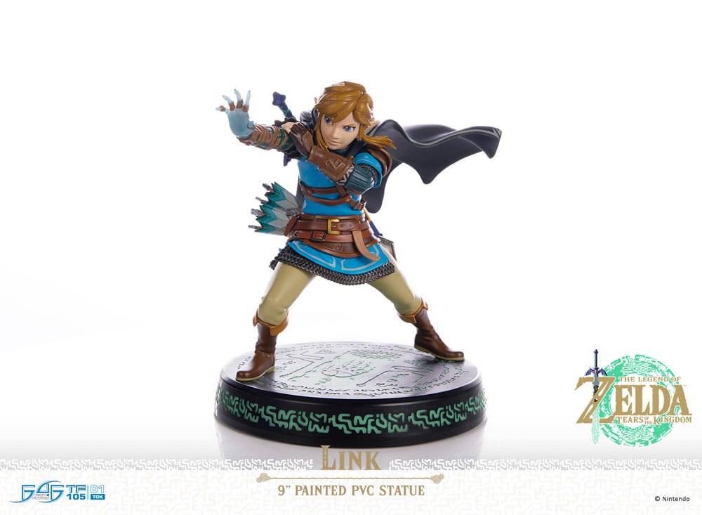 The Legend of Zelda: Tears of the Kingdom PVC Szobor Link 18 cm