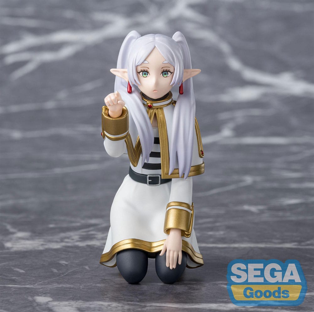 Frieren: Beyond Journey’s End PM Perching PVC Szobor Frieren Poking Something 10 cm