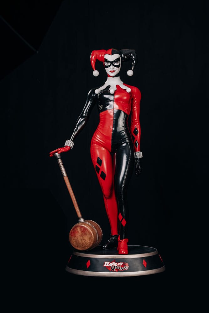 DC Comics Életnagyságú Szobor Harley Quinn 196 cm