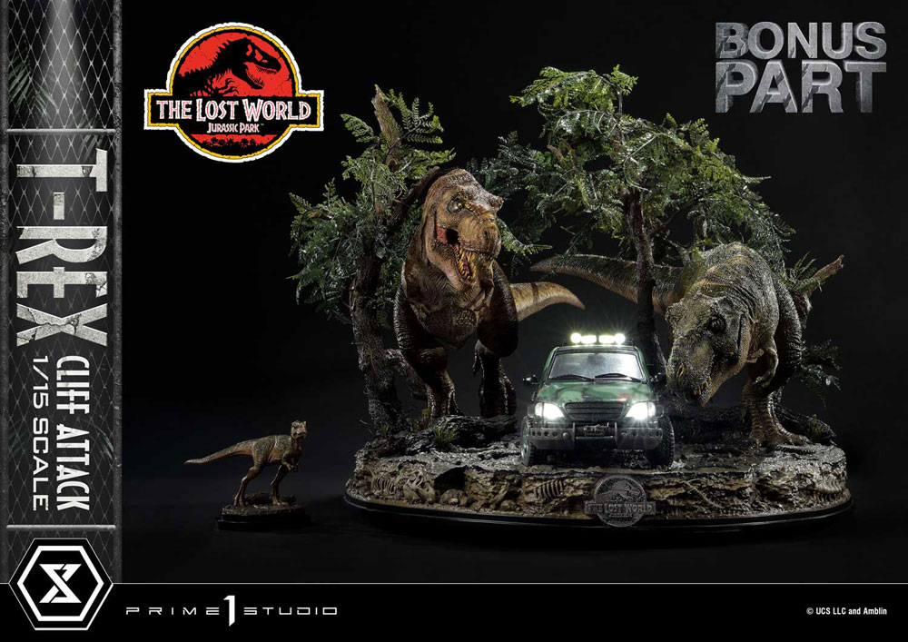 Jurassic World: The Lost World Szobor 1/15 T-Rex Cliff Attack Bonus Verzió 53 cm