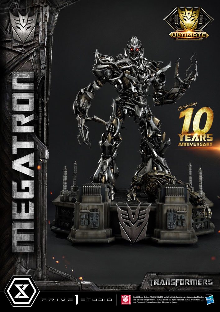 Transformers Museum Masterline Szobor Megatron Ultimate Bonus Verzió 84 cm
