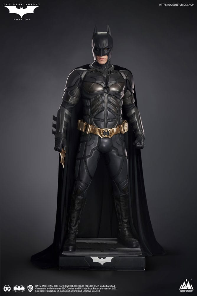 The Dark Knight Életnagyságú Szobor Batman Ultimate Kiadás 207 cm