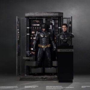 x qs tdkbatmanstatue ulted y