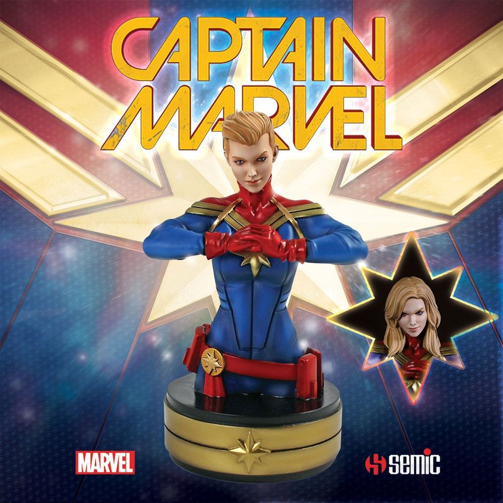 Captain Marvel Mellszobor Captain Marvel 20 cm